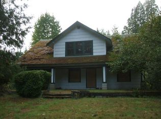 838 Mountain View Rd, Sutherlin, OR 97479