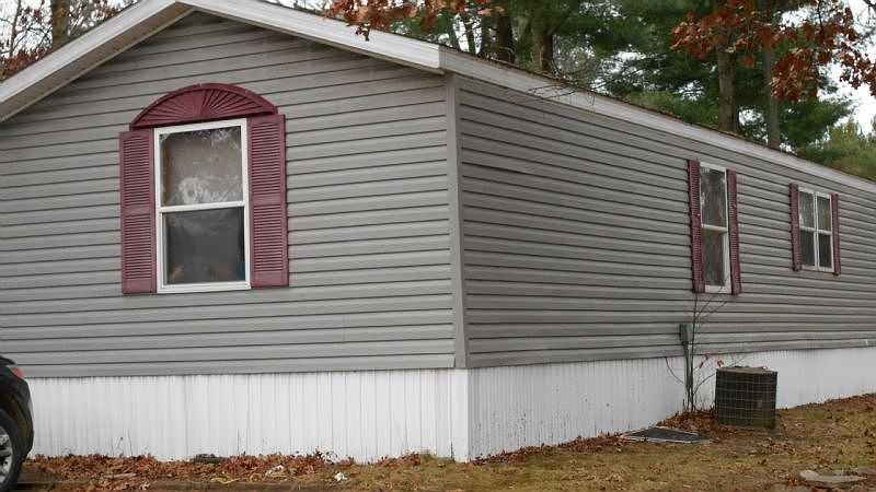 1st image of 523 Red Bud Ln