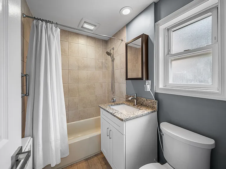 Renovated Full Bathroom