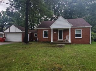 27625 Ponchartrain Dr, Harrison Township, MI 48045