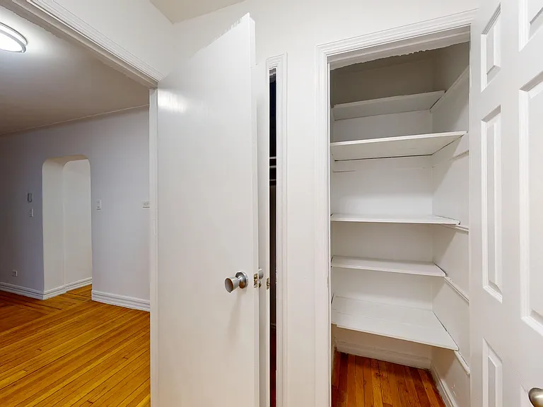 40-66 Ithaca St #2B — Photo 5