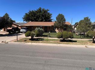 1505 Taylor Dr, Roswell, NM 88203