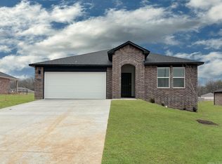 504 Cherry St, Beebe, AR 72012