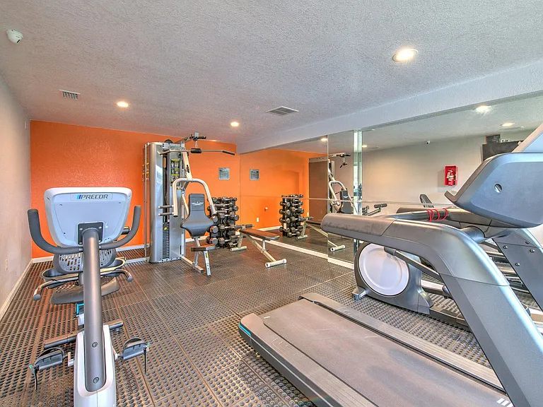 230 Berry Tree Pl — Photo 42
