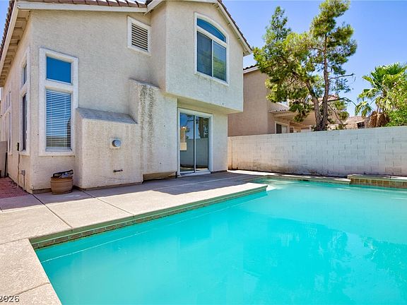 3rd image of 1835 Poetic Valley Cir