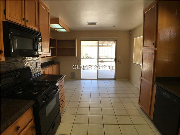 4th image of 7734 Isley Ave