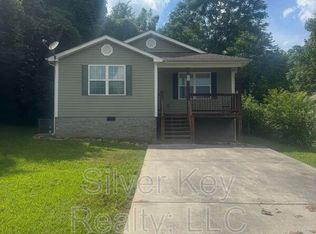 506 Dixon St, Athens, TN 37303