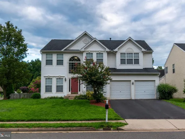 9203 Arnie Ct, Manassas Park, VA 20111