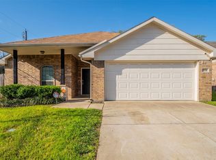 1938 Pin Oak Ln, Dallas, TX 75253