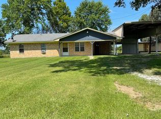 937 Pine Grove Rd, Oak Grove, LA 71263