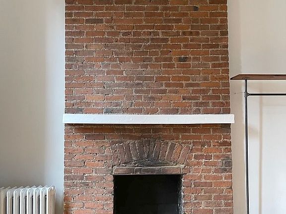 2nd image of 49 Jane St #3