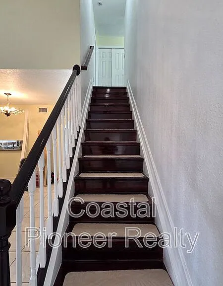 5005 Dollarway Ct — Photo 15