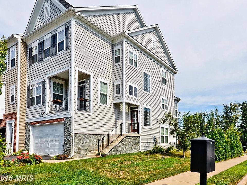 1st image of 338 Woodstream Blvd
