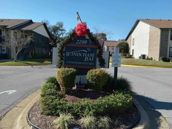 2299 Scenic Hwy APT B8, Pensacola, FL 32503