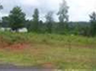 101 Misty Hollow Ln, Westminster, SC 29693