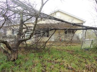 208 Bunton Rd, Johnson City, TN 37604