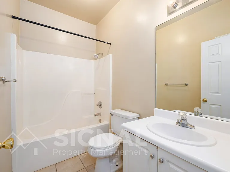 108 Spring Pl — Photo 22