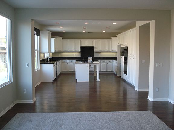 3rd image of 29228 Crescent Bay Ct