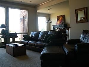 2nd image of 1100 Marcassin Dr