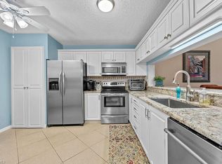 3685 Amberly Cir APT D303, Naples, FL 34112