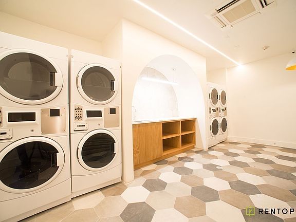 4th image of 54 Troutman St #4G