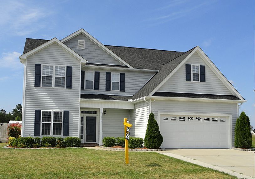 1st image of 210 Chastain Dr