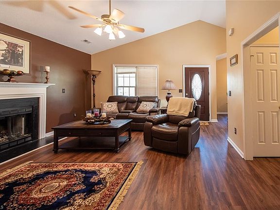 3rd image of 1708 Dunneman Ct