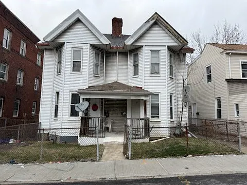 133-135 Bausman St photo 1