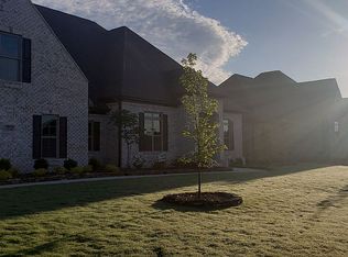 12886 Brookhaven Cir, Athens, AL 35613