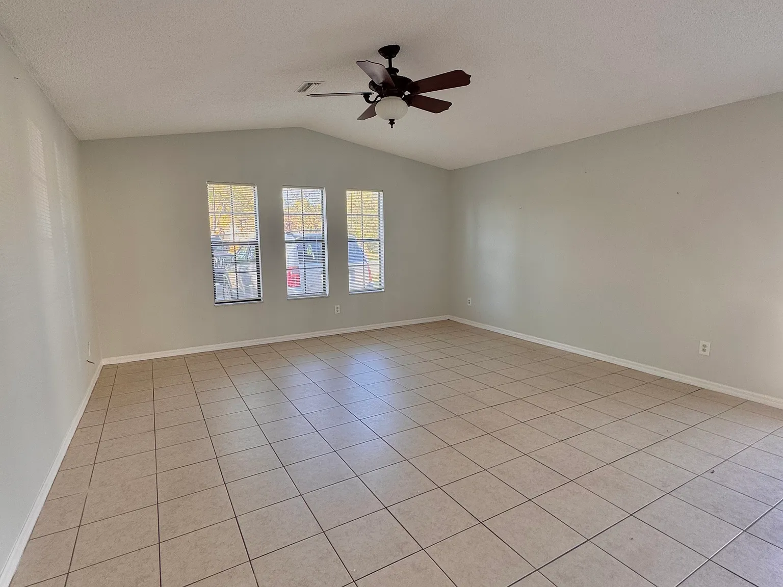 2 bed, $1,450 — Photo 4