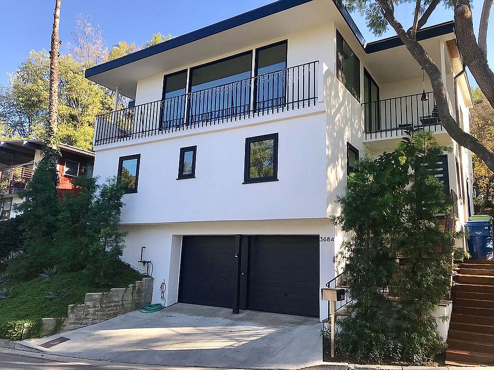 1st image of 3684 Buena Park Dr