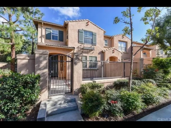 101 Trailing Vine, Irvine, CA 92602