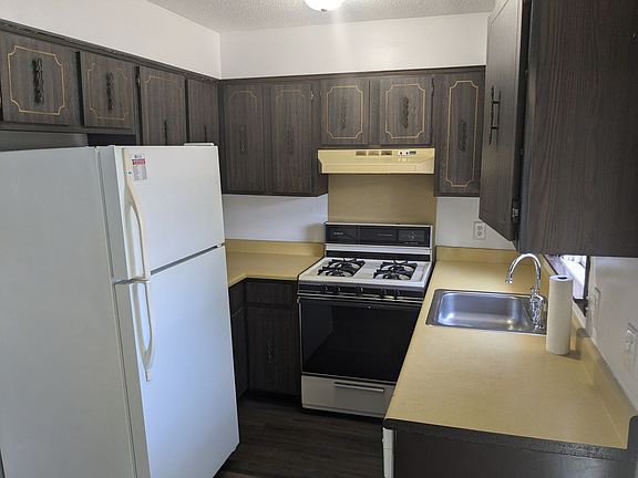 2nd image of 59-65 E Main St #7