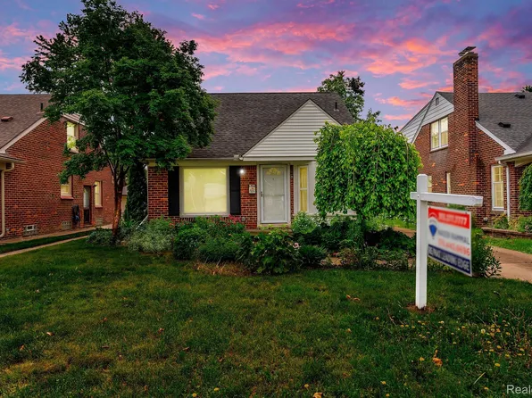 544 N Franklin St, Dearborn, MI 48128