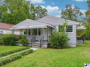 914 Maple St, Mullins, SC 29574