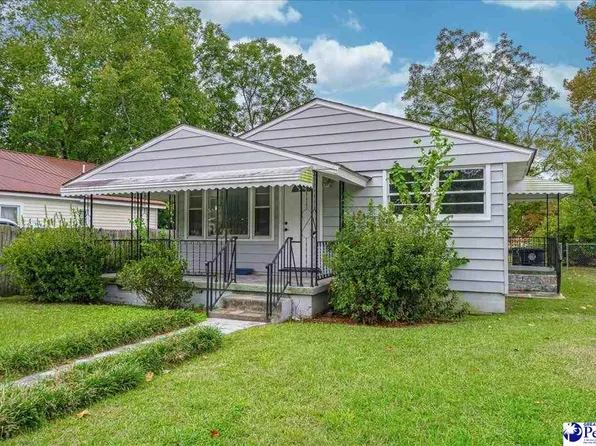 914 Maple St, Mullins, SC 29574