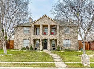 1836 Stewart Dr, Carrollton, TX 75010