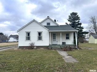 131 S Carr St, Wataga, IL 61488
