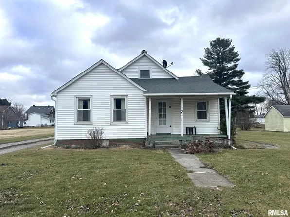 131 S Carr St, Wataga, IL 61488