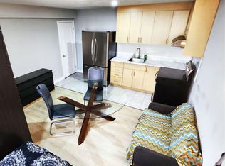 90 Napoli Dr, Hamilton, ON L9C6X2