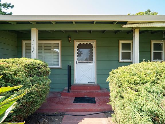 3rd image of 611 Leo Drive