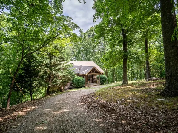 124 Adair Dr NE, Ranger, GA 30734