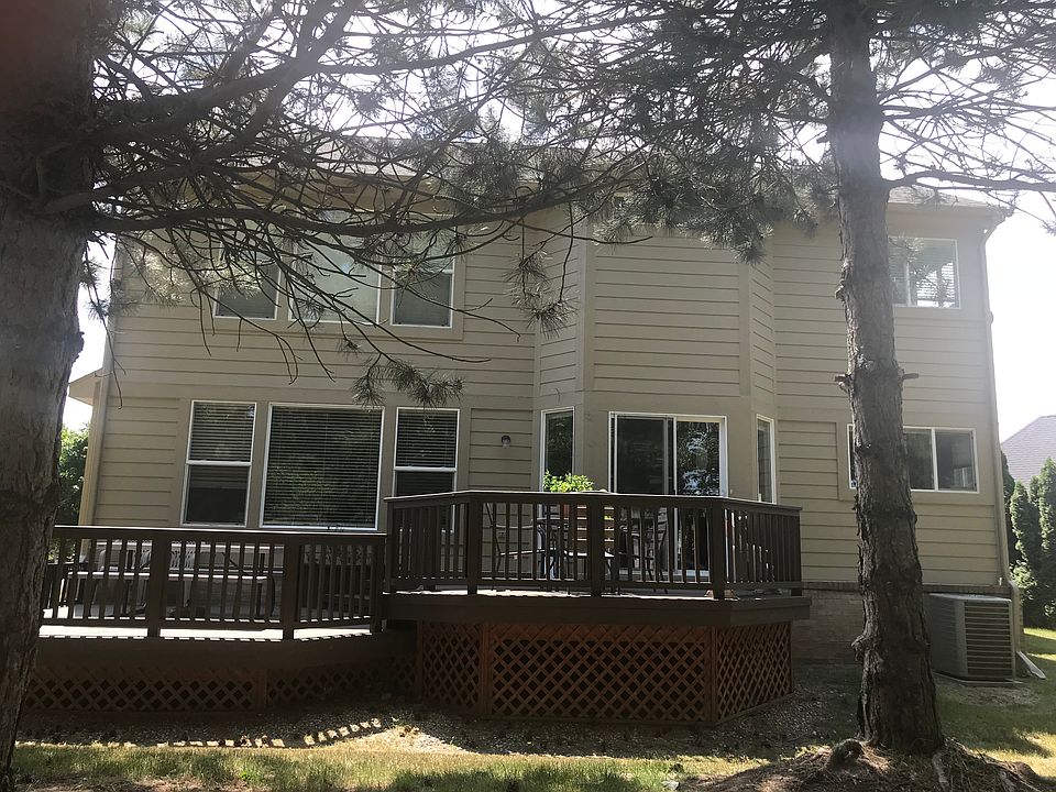 2nd image of 4550 Appletree Ct