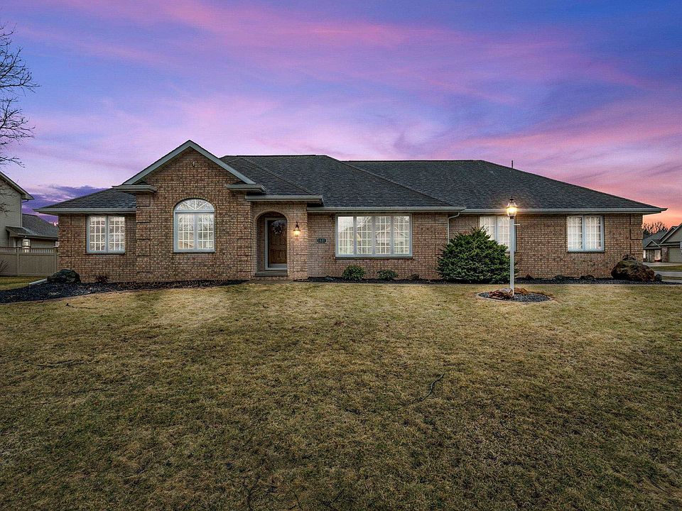 1st image of 1481 Waterford Dr