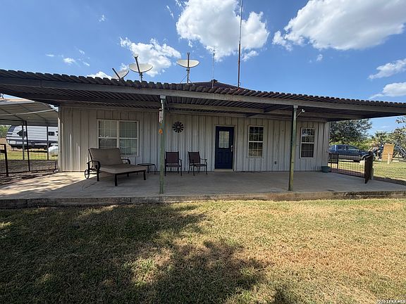 2nd image of 928 County Road 154