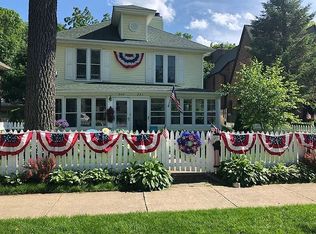 233 E Center Ave, Lake Bluff, IL 60044