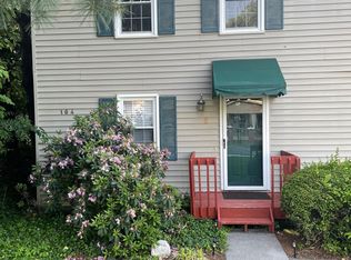 104 Peachtree St, Johnson City, TN 37604