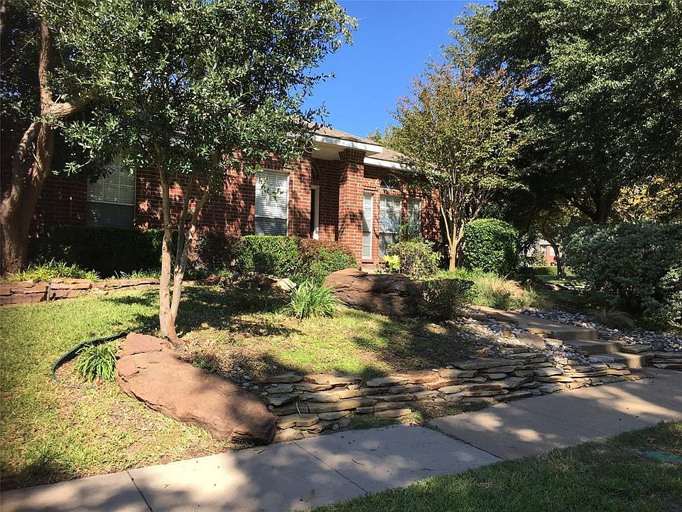 1st image of 1805 Crescent Creek Ln