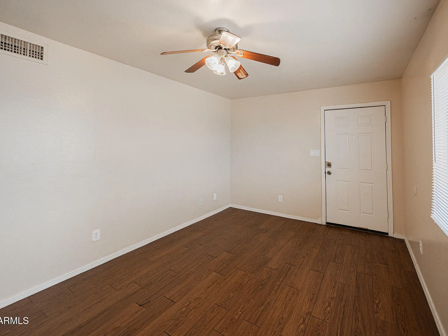 2 bed, 1.0 bath, 650 sqft, $1,095 — Photo 3