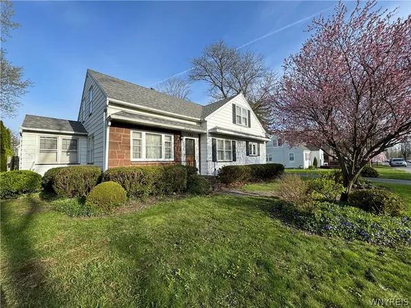 151 Vine St, Batavia, NY 14020